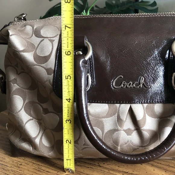 Coach Convertible Bag - Picture 14 of 15